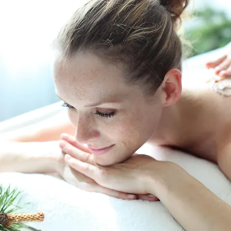 Boutique Imperialart ホテル