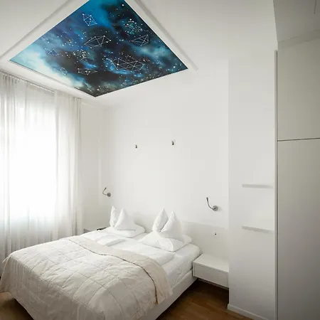 Boutique Imperialart Отель Мерано