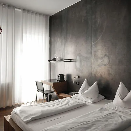 Boutique Imperialart Hotel 4*