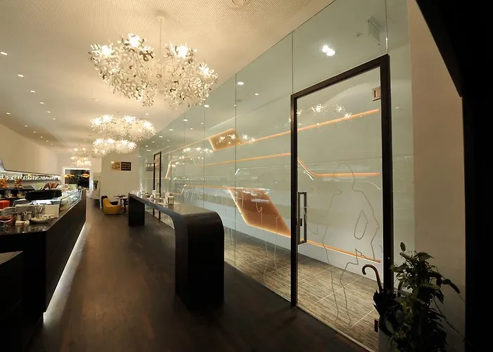 Готель Boutique Imperialart 4*